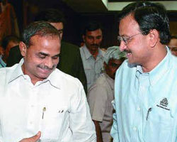 Y S Rajasekhara Reddy and Ramalinga Raju Y S Rajasekhara Reddy and Ramalinga Raju