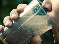 Polluted water kills more people than war, says UN Polluted water kills more people than war, says UN