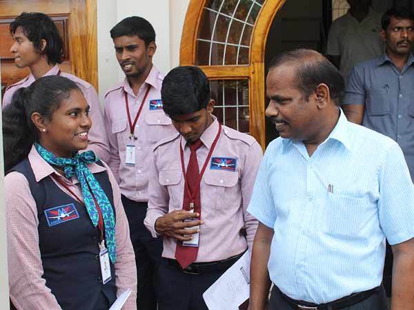 19-1426764643-indian-envoy-meets-jaffna-