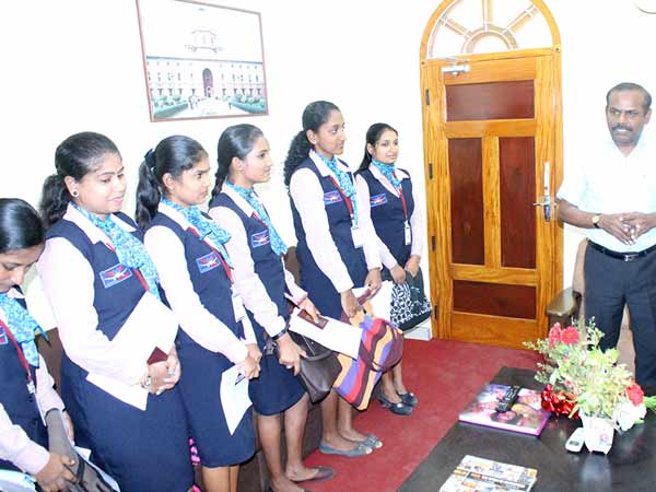 19-1426764682-indian-envoy-meets-jaffna-