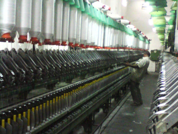 30-1435666037-textile-spinning-mill-600-jpg.jpg