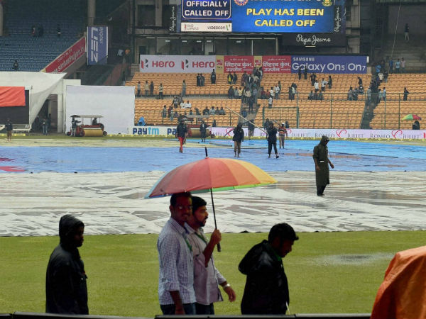 India vs South Africa test hit by rain