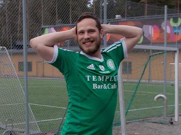 Swedish footballer sent off for farting during match