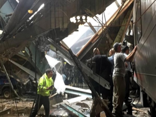 Train crashes into New Jersey Transit Hoboken station