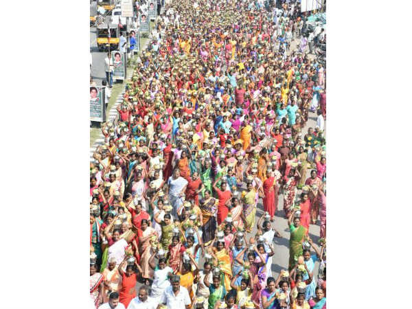 ADMK caders take Paal Kudam in Vellore for Jayalalitha