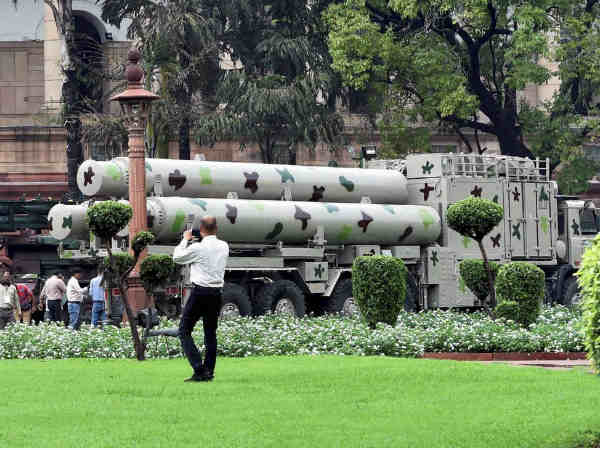 India, Russia to develop 600-km range cruise missiles that can cover entire Pakistan India, Russia to develop 600-km range cruise missiles that can cover entire Pakistan