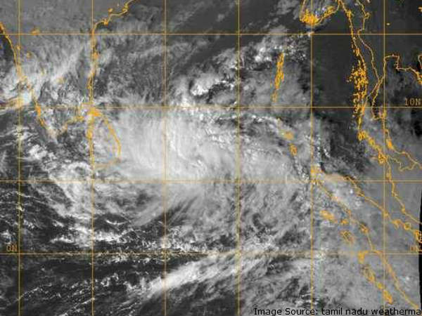 முதல் காற்றழுத்த தாழ்வு நிலை...