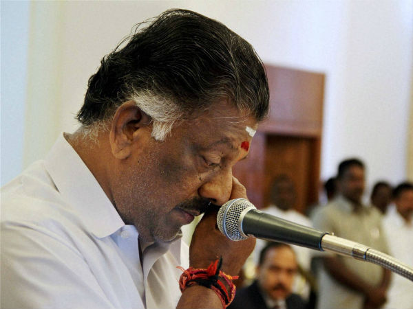 O. Pannerselvam to take charge as CM in some time now at raj bhavan