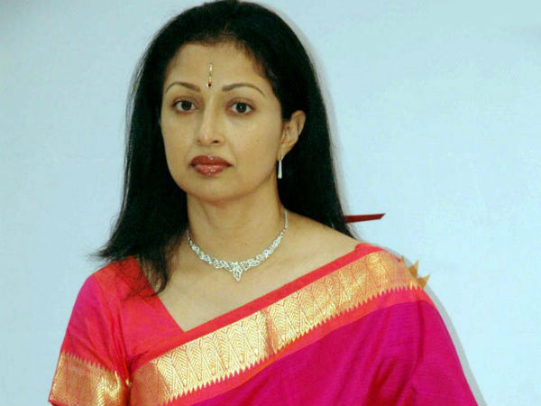 கவுதமியின் ஆதரவு