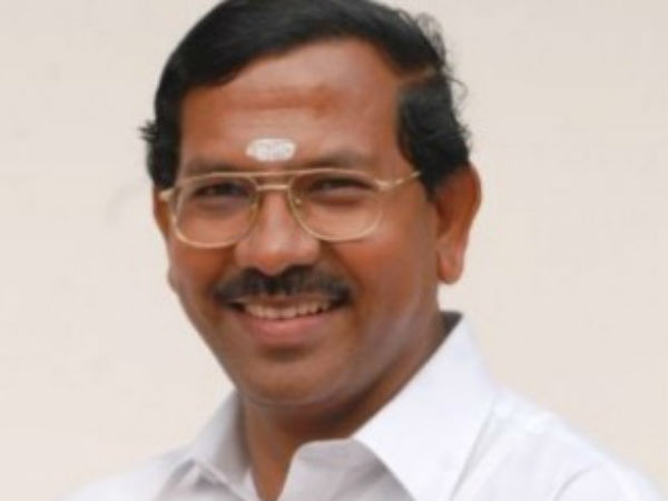 Sassikala not yet removed Mafoi Pandiyarajan from ADMK party