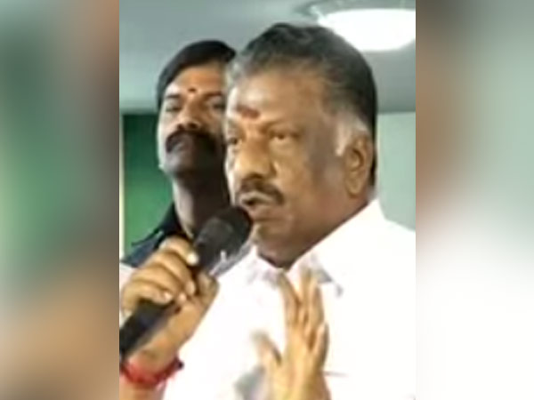ADMK MLAs Should not vote for Edappadi Palanisamy : OPS ADMK MLAs Should not vote for Edappadi Palanisamy : OPS