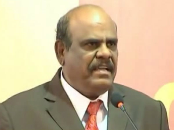 There were 100 policemen at the doorstep of Justice C S Karnan There were 100 policemen at the doorstep of Justice C S Karnan