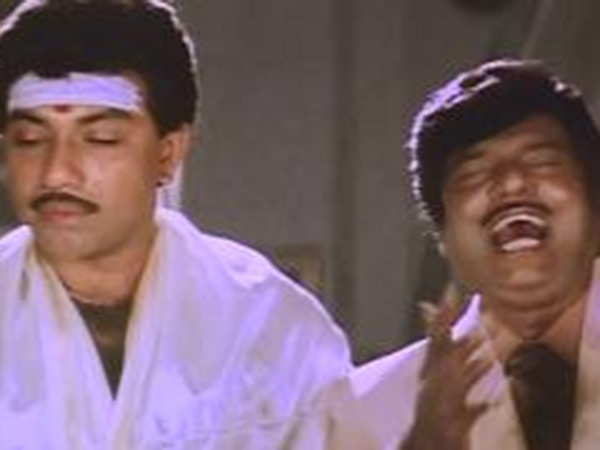 A Satire with Goundamani character in RK Nagar By Election A Satire with Goundamani character in RK Nagar By Election
