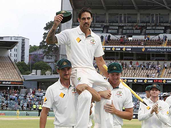 Virat Kohli is 'frustrated', says Mitchell Johnson Virat Kohli is 'frustrated', says Mitchell Johnson