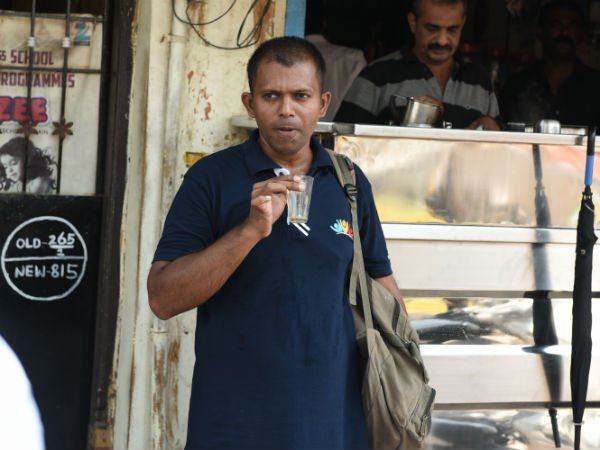Independent candidate was nominated today with the drums music in R.K.Nagar constituency Independent candidate was nominated today with the drums music in R.K.Nagar constituency