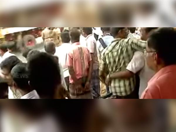 27 பேர் மீது வழக்கு