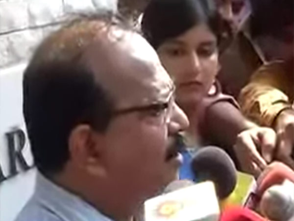 பவர் சென்டர்