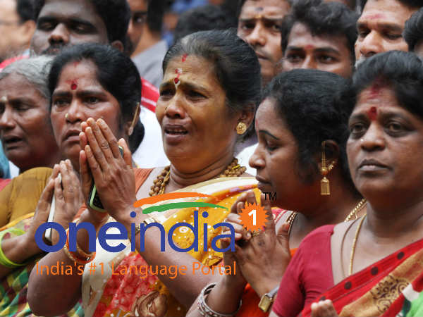 கட்சியும் ஆட்சியும்