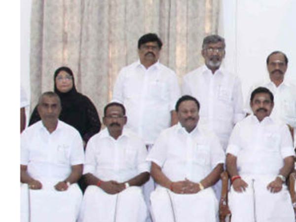 பாஜக ஆதரவை பெற்றுவிடலாமே