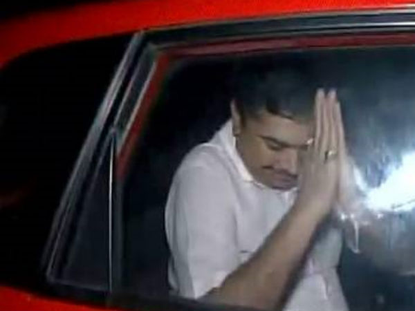ஒன்னுமே தெரியலையே