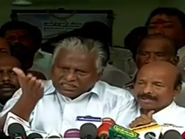 ஊழல் கோஷ்டி