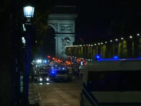 Ahead of French Presidential polls, one killed in shooting at Paris Ahead of French Presidential polls, one killed in shooting at Paris