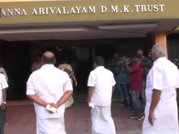 DMK invited for all party meeting in Anna Arivalayam DMK invited for all party meeting in Anna Arivalayam