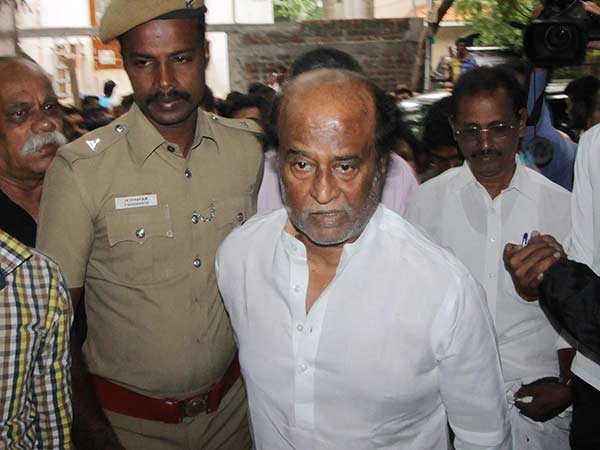 காங். திமுக வளைக்கும் அச்சம்