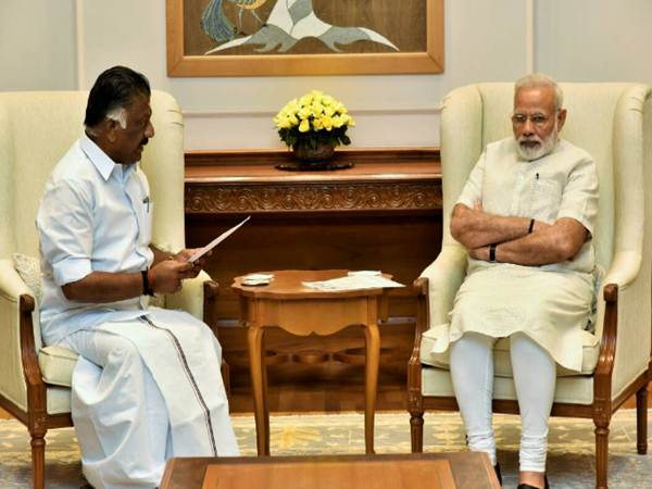 OPS meets Prime Minister Modi in Delhi OPS meets Prime Minister Modi in Delhi