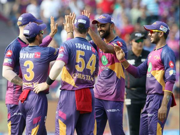 Qualifier 1: Pune lose Tripathi, Smith cheaply against Mumbai Qualifier 1: Pune lose Tripathi, Smith cheaply against Mumbai