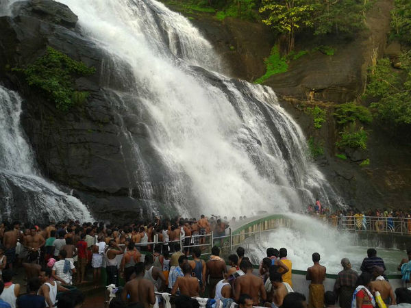 Heavy rain hits in Western ghats Heavy rain hits in Western ghats
