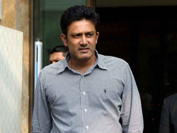 Cricket fraternity supports Kumble Cricket fraternity supports Kumble