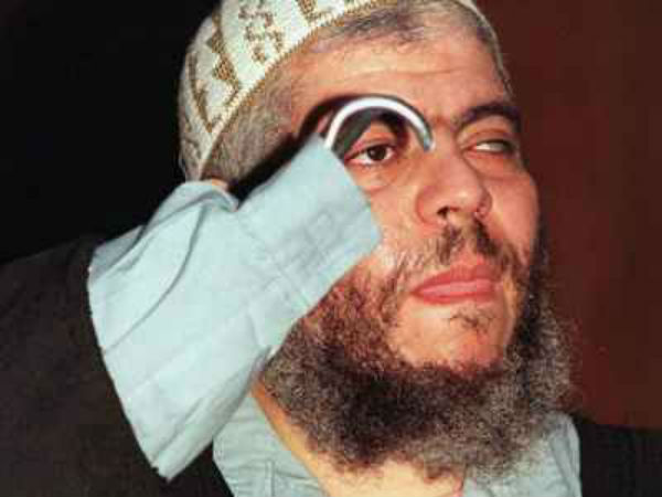 London's Finsbury park mosque turned as radical islam centre because of 'Hook handed' Hamsa London's Finsbury park mosque turned as radical islam centre because of 'Hook handed' Hamsa