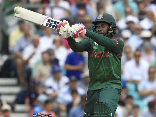 Mushfiqur Rahim departs Mushfiqur Rahim departs