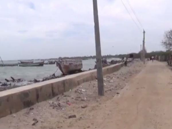 check wall constructed a few days ago and that wall is destructing now near Pamban check wall constructed a few days ago and that wall is destructing now near Pamban