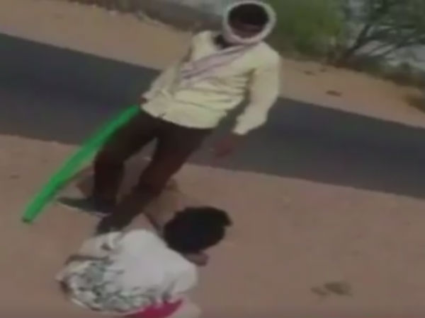 Two youths brutally attacked a girl who is mentally challenged in Rajastan Two youths brutally attacked a girl who is mentally challenged in Rajastan