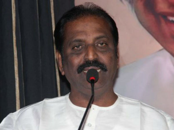 Hindi imposition can never be accepted: Vairamuthu Hindi imposition can never be accepted: Vairamuthu
