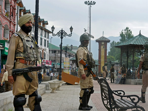 High alert declared as IB warns of big terror strikes in major Indian cities High alert declared as IB warns of big terror strikes in major Indian cities