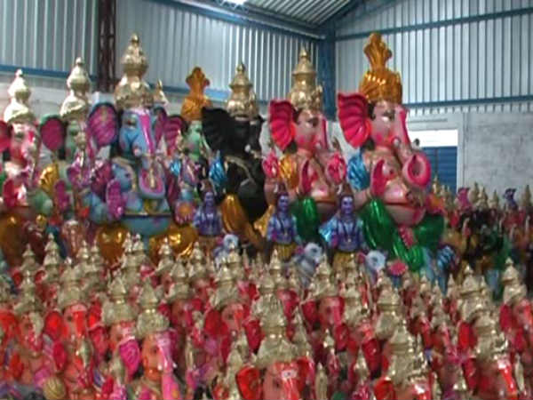 சிலை தயாரிப்பு பணி