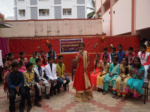 students Neeya Naana program at karaikudi school students Neeya Naana program at karaikudi school