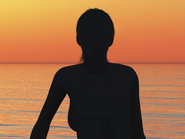 Saudia arabian woman arrested for wearing half shirts Saudia arabian woman arrested for wearing half shirts