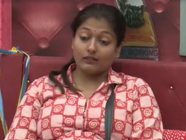 காயத்ரி விஷமம்
