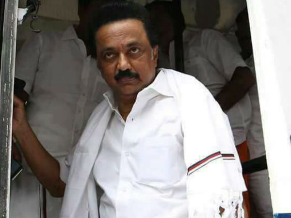 பொதுமக்களின் ஒத்துழைப்போடு..