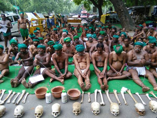 Farmers 2nd day protest in delhi Farmers 2nd day protest in delhi