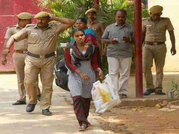 Is it wrong to support the farmers? question arised valarmathi's mother Is it wrong to support the farmers? question arised valarmathi's mother