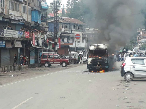 Violence breaks out Gorkhaland protests Violence breaks out Gorkhaland protests