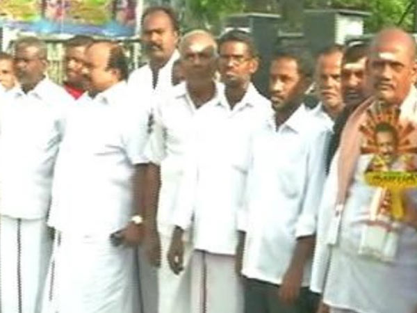NEET : DMK To Stage Human Chain Protest On July 27 NEET : DMK To Stage Human Chain Protest On July 27