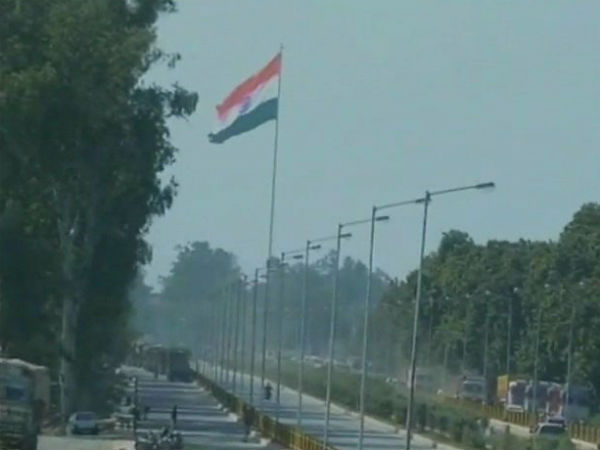 Now Pakistan will hoist 400 feet tall flag at Wagah Now Pakistan will hoist 400 feet tall flag at Wagah
