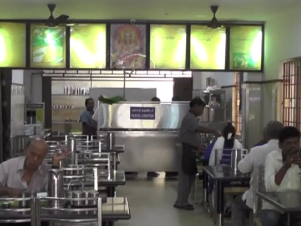 GST launch: Restaurants to present two kinds of bills today GST launch: Restaurants to present two kinds of bills today