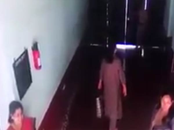 TN shocks over Sasikala's new shopping video TN shocks over Sasikala's new shopping video
